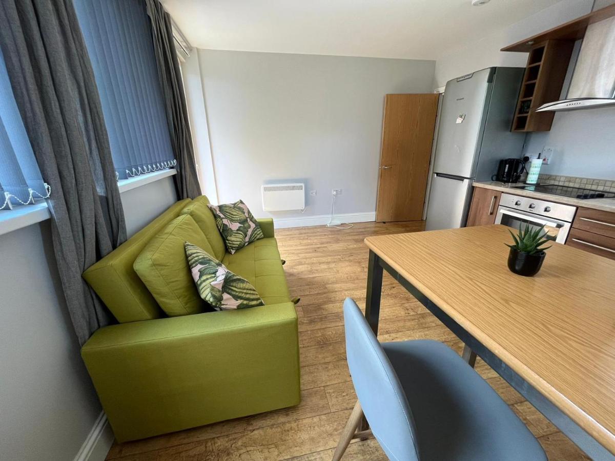 London Modern Flat Near Transports Apartment Luaran gambar